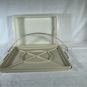 Vintage Tupperware Cream 9 X 13 cake Storage Container with Lid